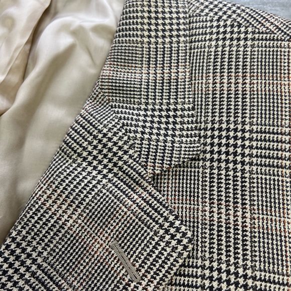 Samuelsohn Tan, Black & Gold Plaid Sport Coat 48L - Picture 3 of 5